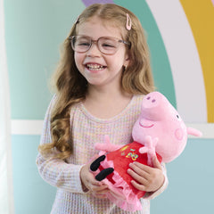 Peppa Pig Great Day for Giggles Peppa 9-inch Plush with Sound, Kids Toys for Ages 3 up
