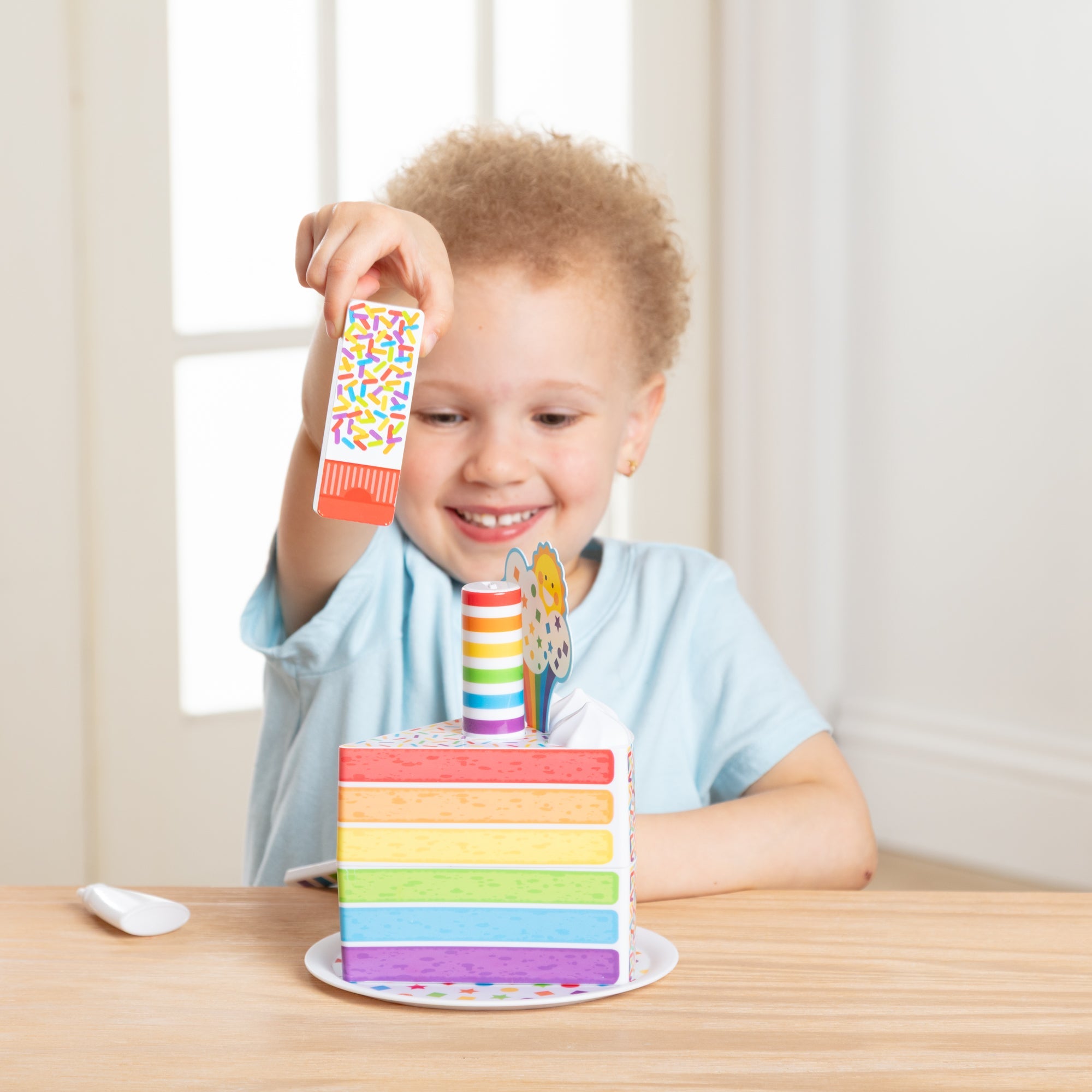 Melissa & Doug Birthday Surprise Keepsake Box 7 Piece Pretend Play Set