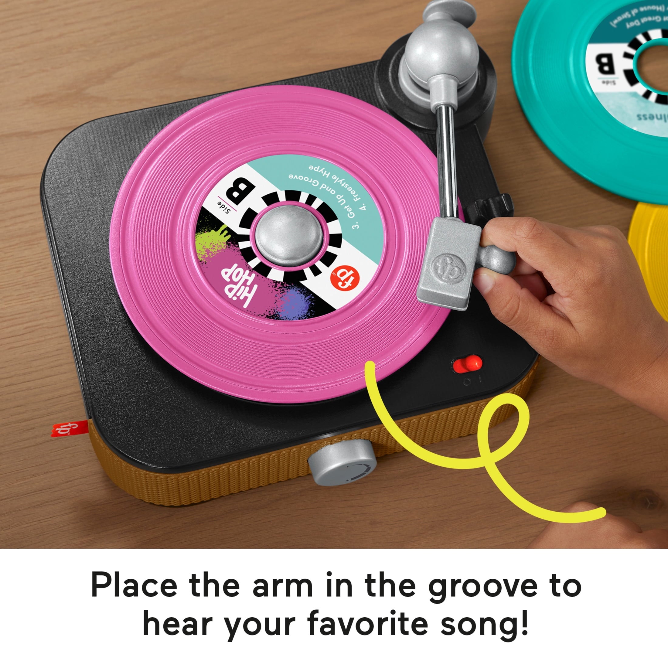 Fisher-Price Rockin’ Record Player Musical Toy with Turntable & 5 Records for Toddler Pretend Play