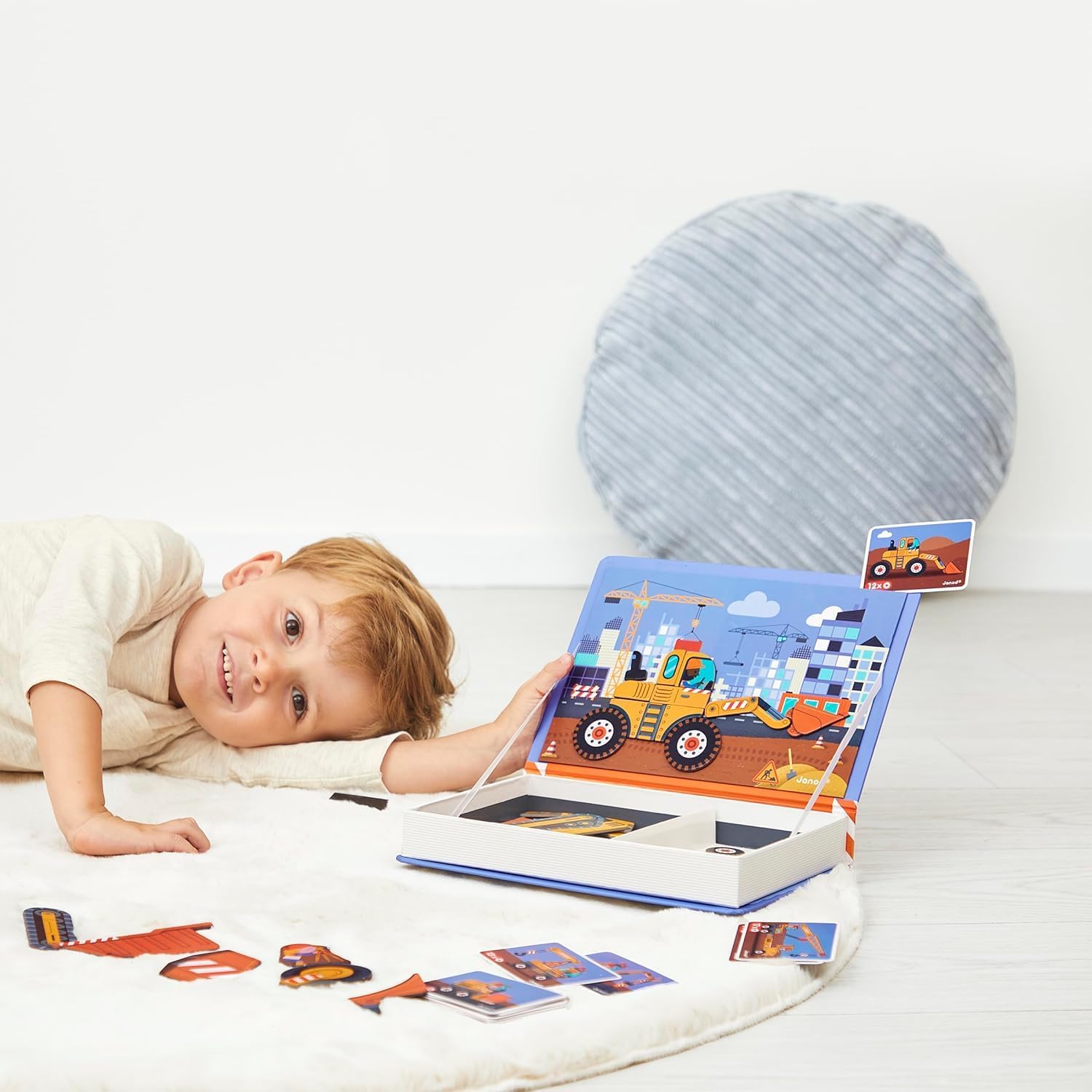 Janod Construction Magneti'Book Magnetic Educational Game – 50 Magnets