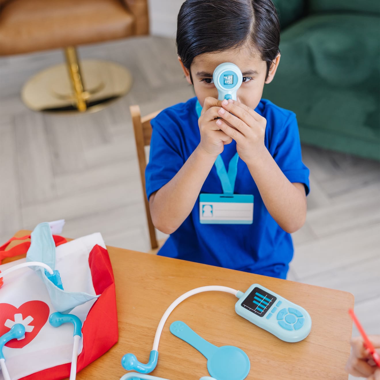 Melissa & Doug Get Well Doctors Kit 25 Piece Pretend Play Set