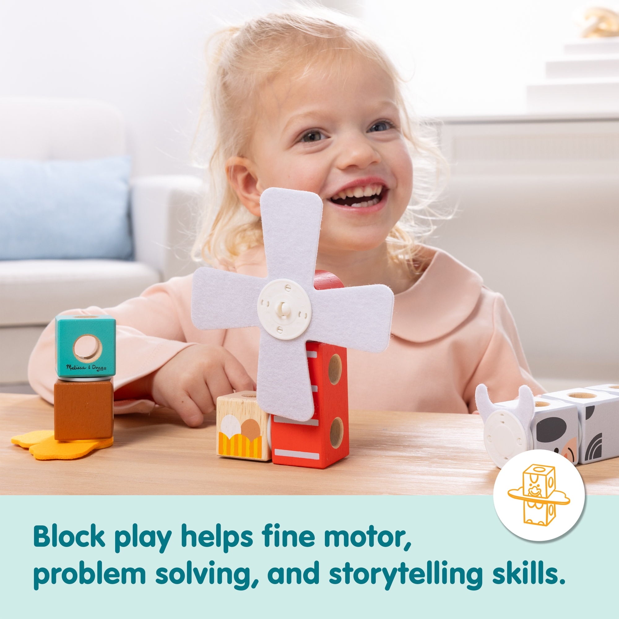Melissa & Doug Blockables™ Farm Friends Snap And Play, Mix And Match Connectable Wooden Building Blocks Play Set Toy for Preschool Boys And Girls (16 Pcs)